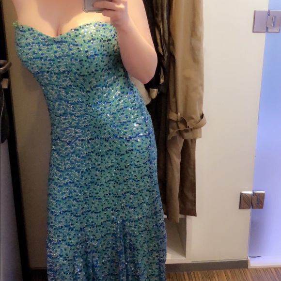 Strapless sequin mermaid prom formal dress 🧜🏻‍♀️ - Picture 6 of 7